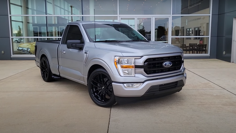 2021 Ford F-150 FCP Edition Offers up a Suitably Sporty Lightning  Alternative - Ford-Trucks.com